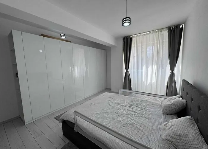 Azurea Super Hostel