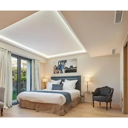 Prestigious Private Pool In Pointe Croisette, 戛纳